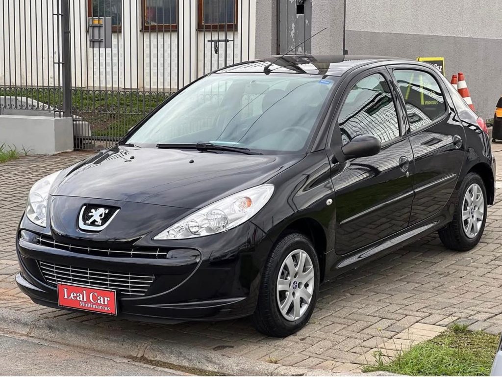 PEUGEOT 207 XR